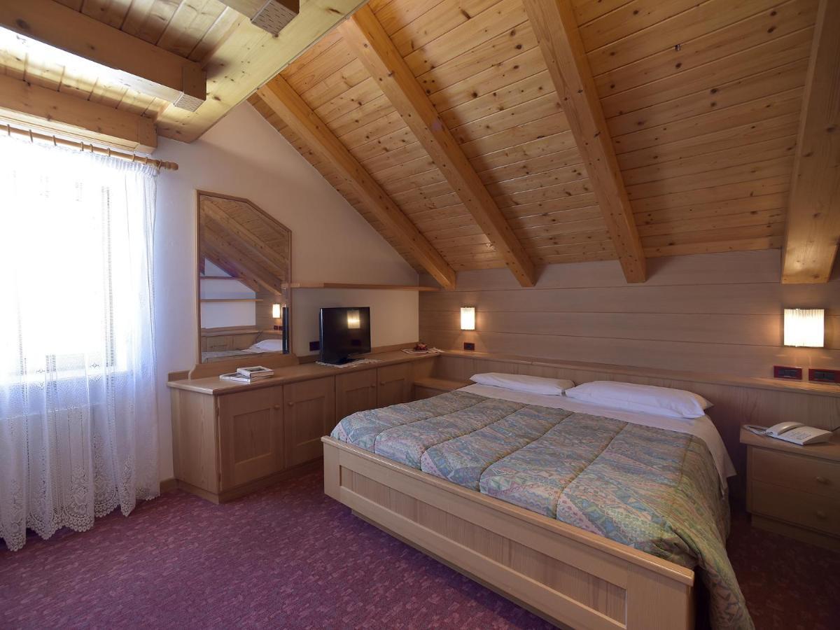 Rifugio Capanna Passo Valles Falcade Eksteriør billede